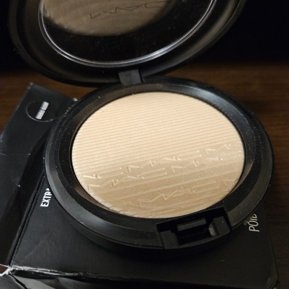 Mac Extra Dimension Skinfinish in Double Gleam (NIB) - Picture 6 of 6